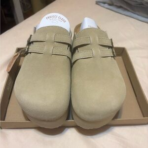 Project Cloud Women's Tan Suede Mules